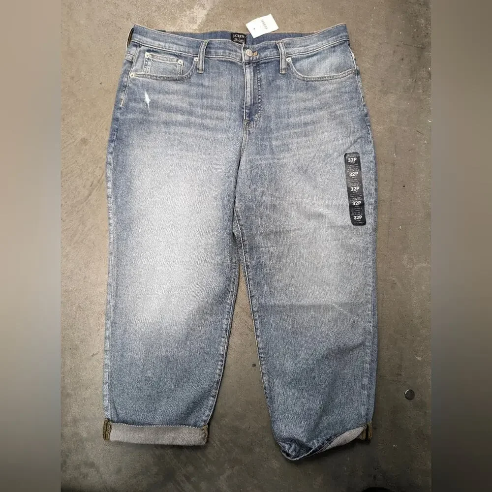 ·J Crew Relaxed Boyfriend Jeans, 32p - Picture 2 of 13